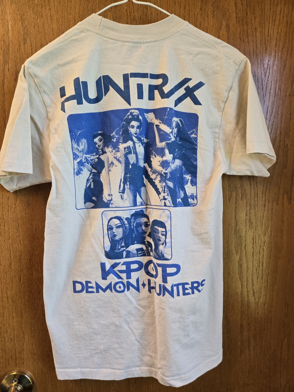 Netflix KPOP Demon Hunters Short Sleeve Tee - White with Blue Print